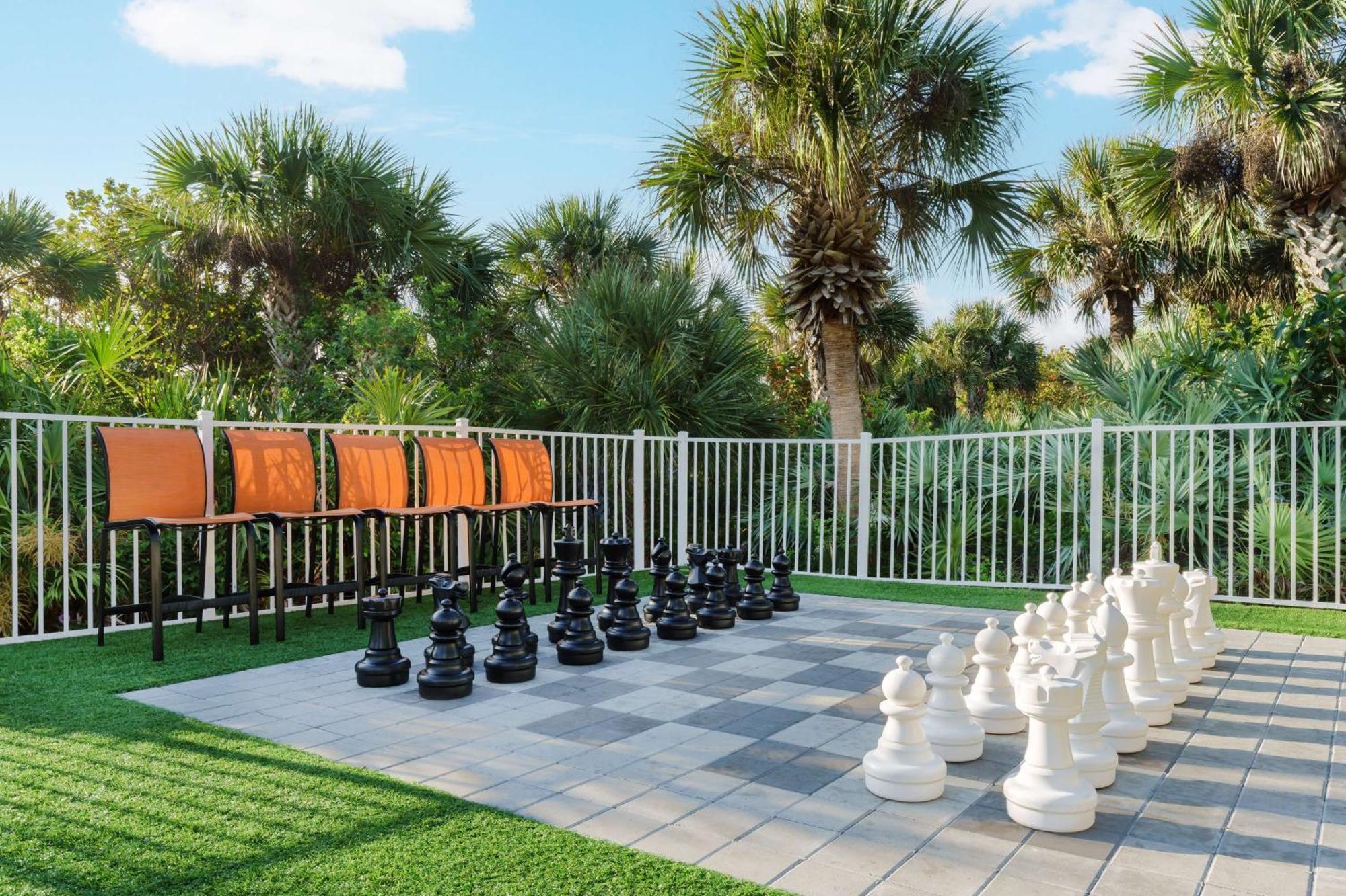 Hilton Garden Inn Cocoa Beach-Oceanfront, Fl Eksteriør billede